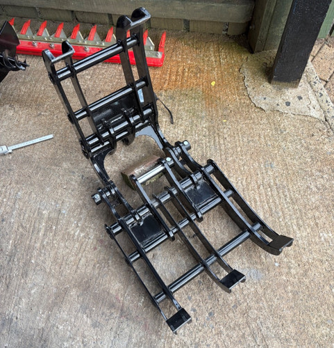Brand new mini - mini, digger