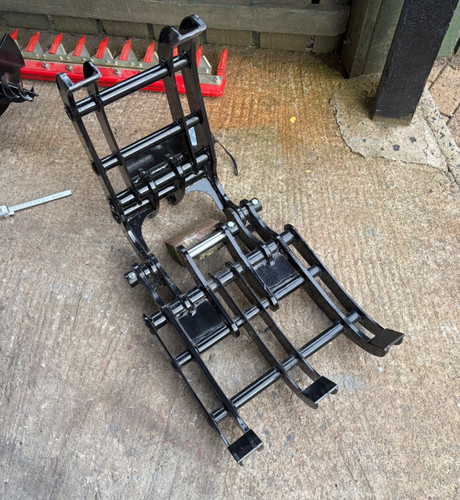 Brand new mini digger - brand, finger
